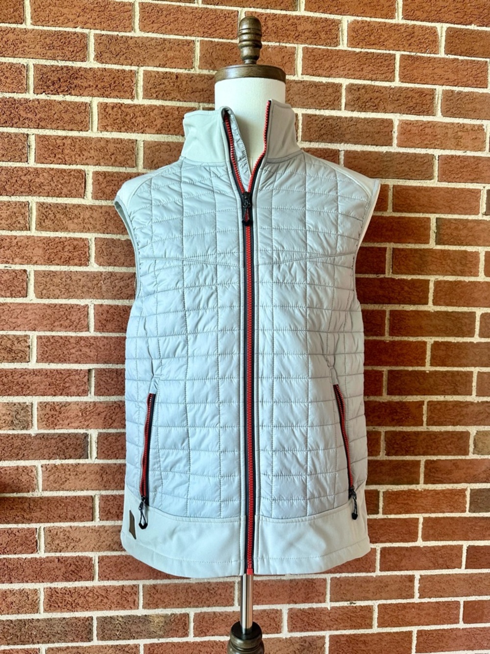 Quilted Lightweight Vest Gray Ice Blue Orange Zipper, Full Zip, Men's M